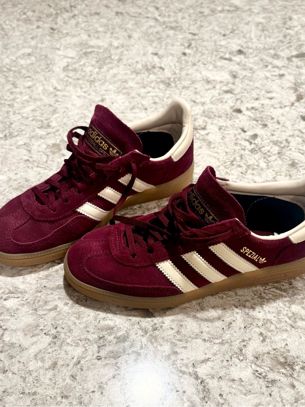 adidas Burgundy Spezial handball spezial
